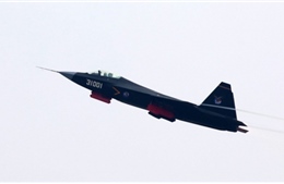 Trung Quốc tuyên bố tiêm kích nội có thể ‘làm gỏi’ F-35 Mỹ